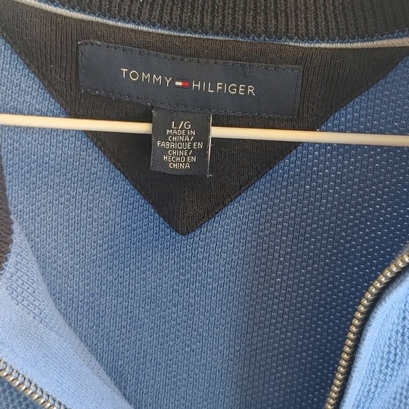 Men's Tommy Hilfiger sweater quarter zip size large - Picture 3 of 4